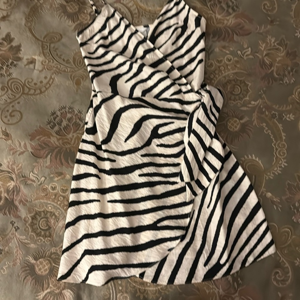 H & M XS wrap dress with waist tie XS